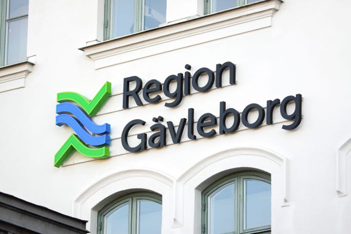 Regionledningskontoret, fasadskylt.