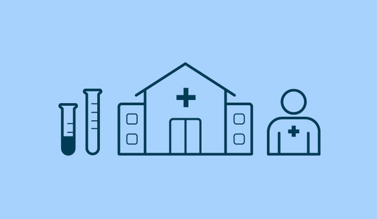 En ikon med ett sjukhus i mitten, omgivet av provrör till vänster och olika typer av piller till höger, på en ljusblå bakgrund.